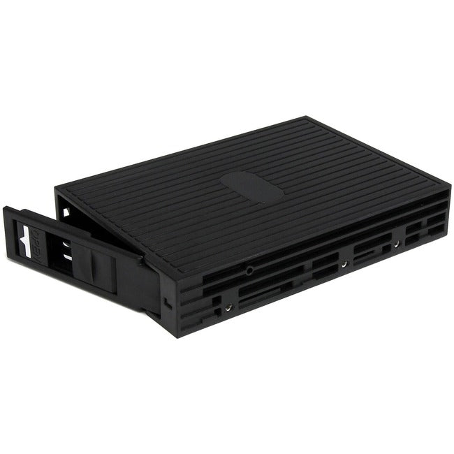 StarTech.com 2.5in SATA-SAS SSD-HDD to 3.5in SATA Hard Drive Converter