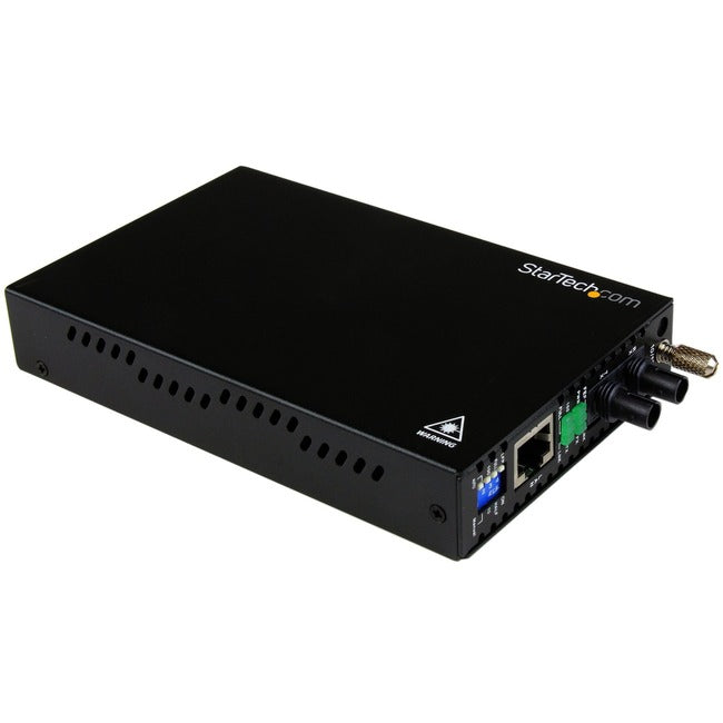 StarTech.com 10-100 Mbps Multi Mode Fiber Media Converter ST 2 km