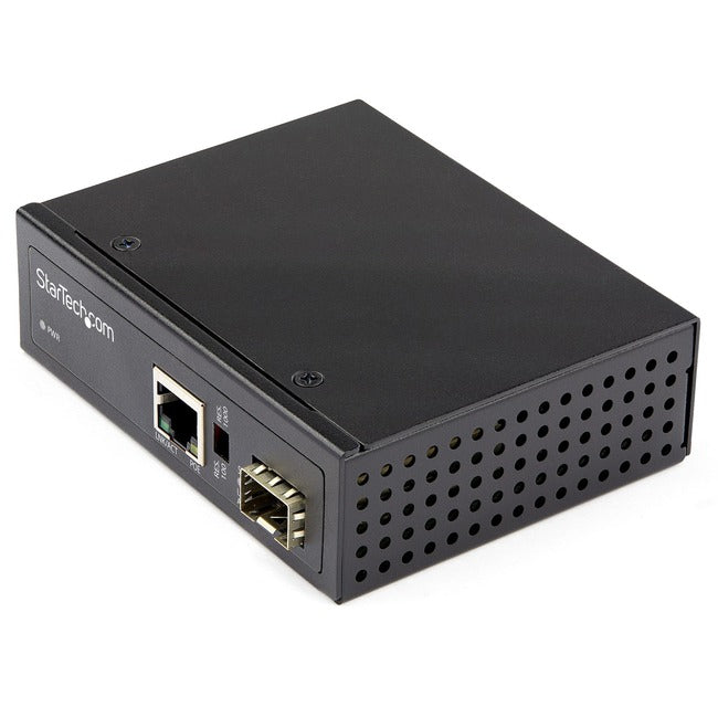 StarTech.com PoE+ Industrial Fiber to Ethernet Media Converter 60W - SFP to RJ45 - SM-MM Fiber to Gigabit Copper IP-30