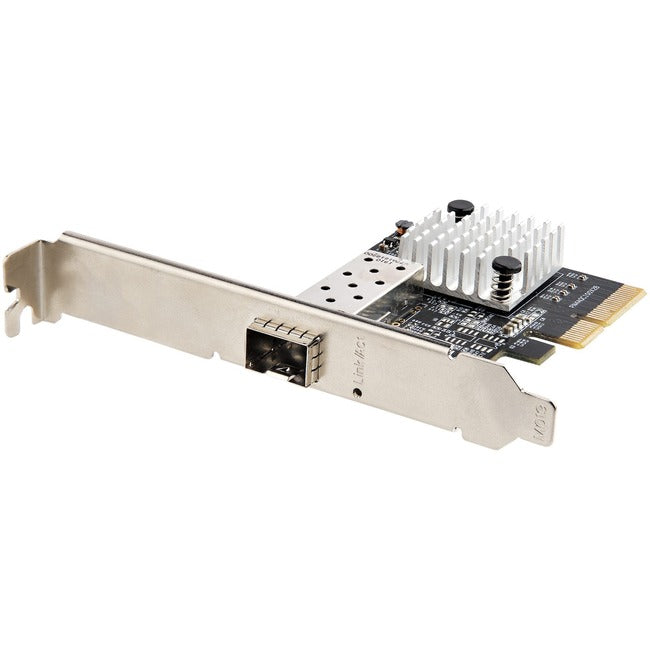 StarTech.com 10G PCIe SFP+ Card, Single SFP+ Port Network Adapter, Open SFP+ for MSA-Compliant Modules-Cables, 10 Gigabit PCIe NIC Card